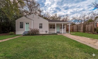 2054 Oklahoma St in Montgomery, AL - Building Photo