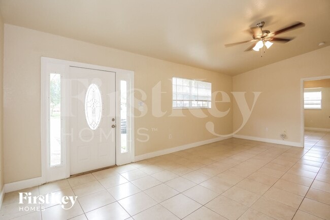 4970 NW 12th St in Lauderhill, FL - Building Photo - Building Photo