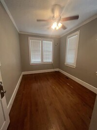 450 Stanley Ave - 6