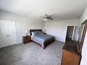 3614 Vista Pointe Dr in Pasadena, TX - Foto de edificio - Building Photo