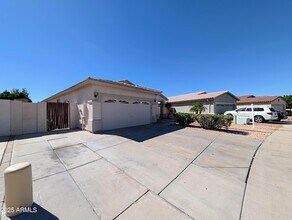 3028 N 109th Ave in Avondale, AZ - Building Photo - Building Photo