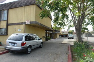 415 S Willard Ave in San Jose, CA - Foto de edificio - Building Photo