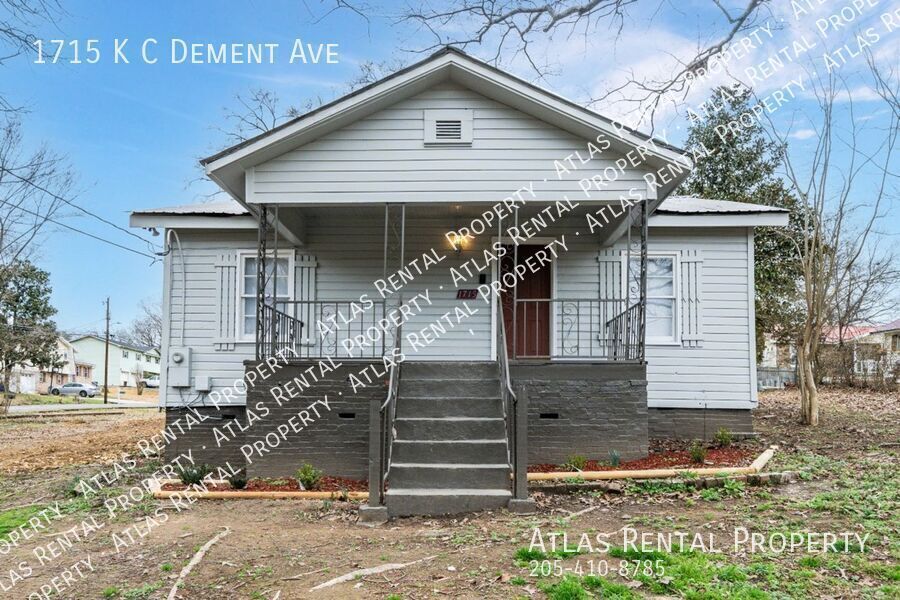 1715 K C Dement Ave in Fultondale, AL - Building Photo