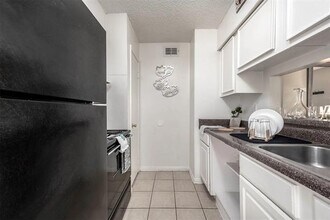 4343 Shaver St in Pasadena, TX - Building Photo - Building Photo