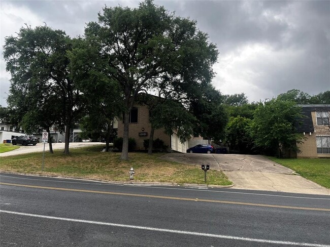 property at 1901 Woodland Ave