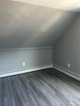 207 Hobart St in Meriden, CT - Building Photo - Building Photo