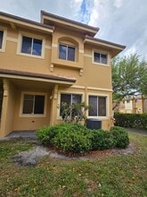 4264 Berkshire Wharf Dr in Lake Worth Beach, FL - Building Photo - Building Photo