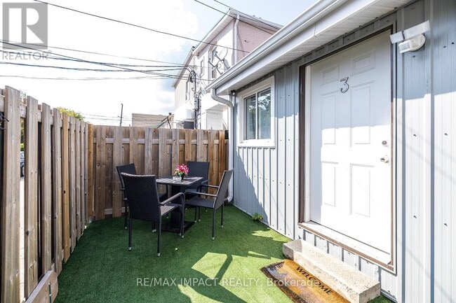 property at 43.5 King St E