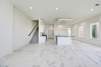 2914 El Fenice Ln in Houston, TX - Building Photo - Building Photo