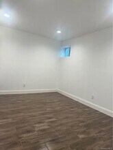 192 Brookfield Ave in Center Moriches, NY - Building Photo - Building Photo