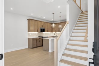 814 42nd Ave N in Nashville, TN - Foto de edificio - Building Photo