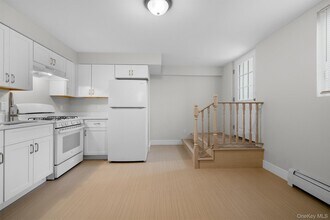 135 Beekman Ave in Sleepy Hollow, NY - Building Photo - Building Photo