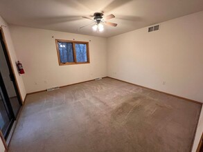 114-116 Mill Rd Ct in Stevens Point, WI - Building Photo - Building Photo