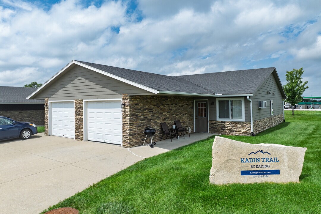 Kadin Trail in Bondurant, IA - Building Photo