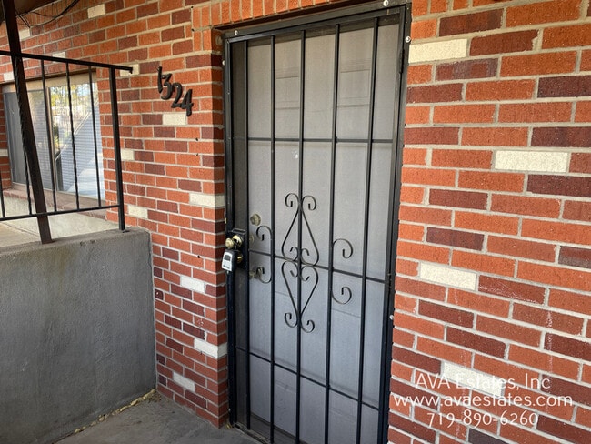 1324 Anita St in Pueblo, CO - Building Photo - Building Photo