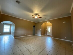 110 Delia Dr in Leesville, LA - Building Photo - Building Photo