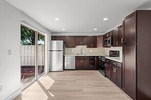 22188 Boca Rancho Dr in Boca Raton, FL - Building Photo