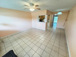 119 Dorset C in Boca Raton, FL - Building Photo - Building Photo