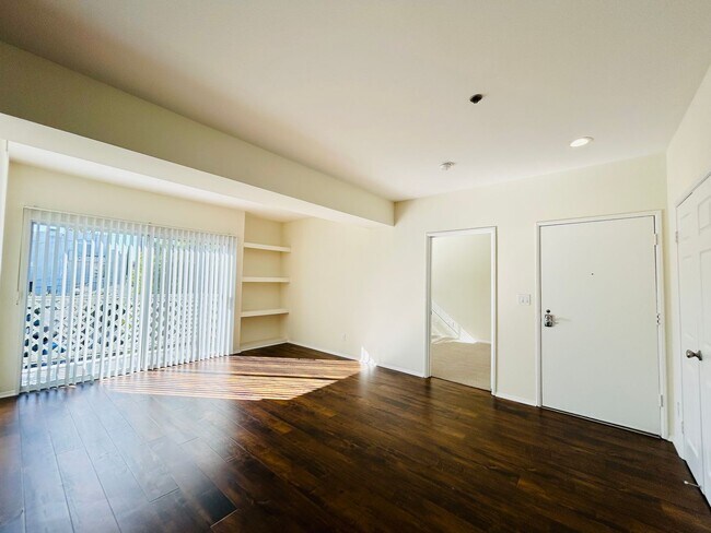 3518 Dunn Dr in Los Angeles, CA - Building Photo - Building Photo