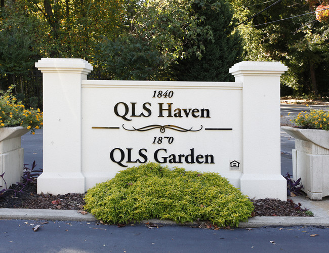 QLS Gardens in Atlanta, GA - Building Photo - Building Photo