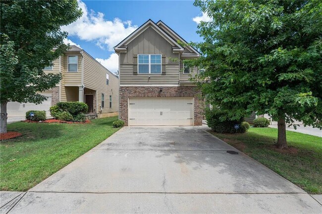 property at 565 Dasheill Ln