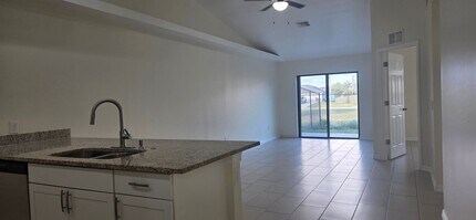 1317 Nelson Rd N in Cape Coral, FL - Building Photo - Building Photo