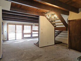 740 Snow King Dr in Jackson, WY - Building Photo
