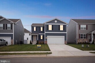 103 Woodford Dr in Stephens City, VA - Building Photo - Building Photo