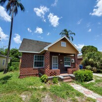 1735 25th St S in St. Petersburg, FL - Building Photo