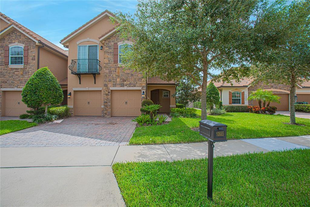 10665 Belfry Cir in Orlando, FL - Building Photo