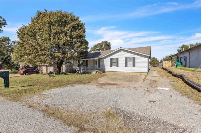 8929 NE 52nd St in Spencer, OK - Building Photo - Building Photo