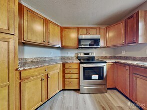 4609 Clairmont Dr in Columbus, IN - Building Photo - Building Photo