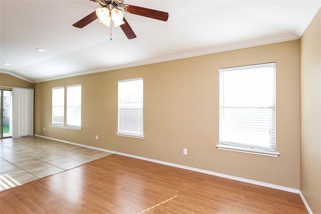 property at 1112 Kielder Cir