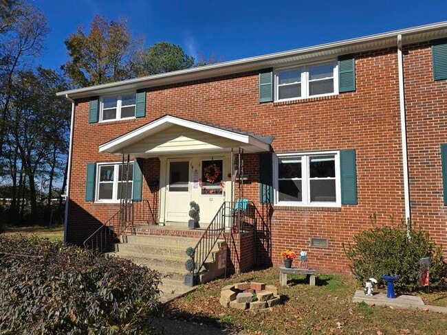 2604 Wayside Dr in Richmond, VA - Building Photo - Building Photo