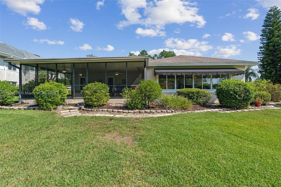 117 Fairway Dr in Haines City, FL - Building Photo