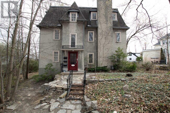 property at 74-74 Acacia Ave
