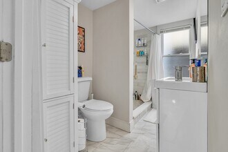 13 Carpenter St, Unit 2i in Boston, MA - Building Photo - Building Photo