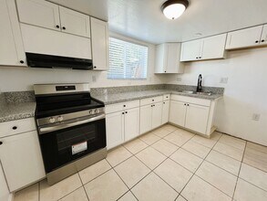 313 Washington Ave in Bakersfield, CA - Building Photo - Building Photo