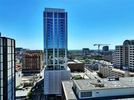 313 W 17th St in Austin, TX - Building Photo