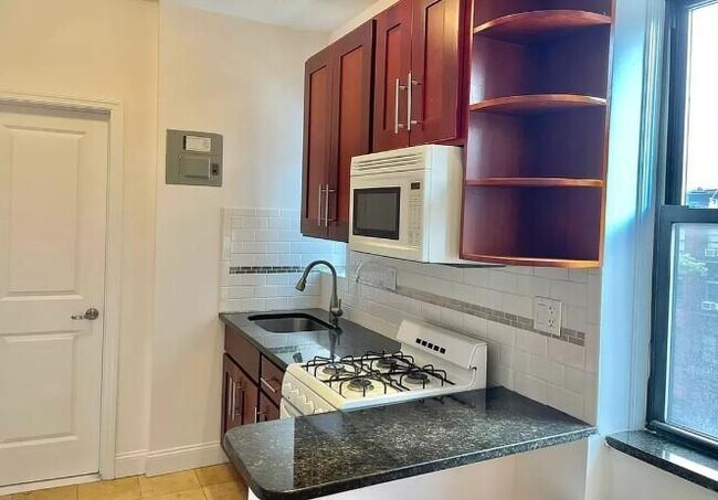 property at 886 10th Ave