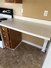 Room in House on Hillboro Cir SW in Marietta, GA - Building Photo - Building Photo