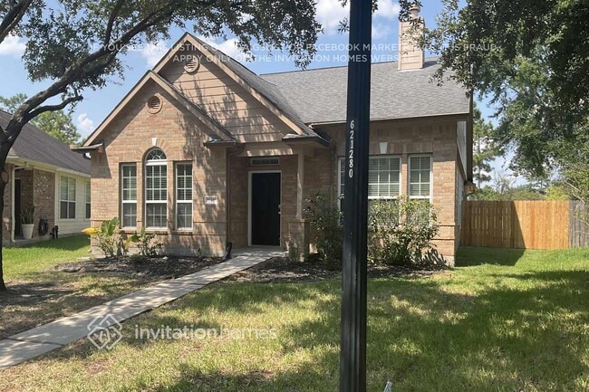 property at 17247 Marquette Point Ln