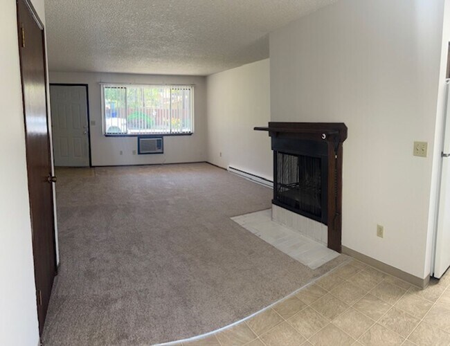 822 S Robinhood St in Spokane Valley, WA - Building Photo - Building Photo