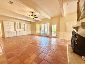 621 W Woodruff Dr in Baton Rouge, LA - Building Photo - Building Photo