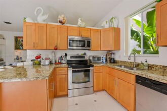 5136 Heron Pl in Coconut Creek, FL - Foto de edificio - Building Photo