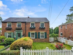 529 Beaver St in Leetsdale, PA - Building Photo - Building Photo