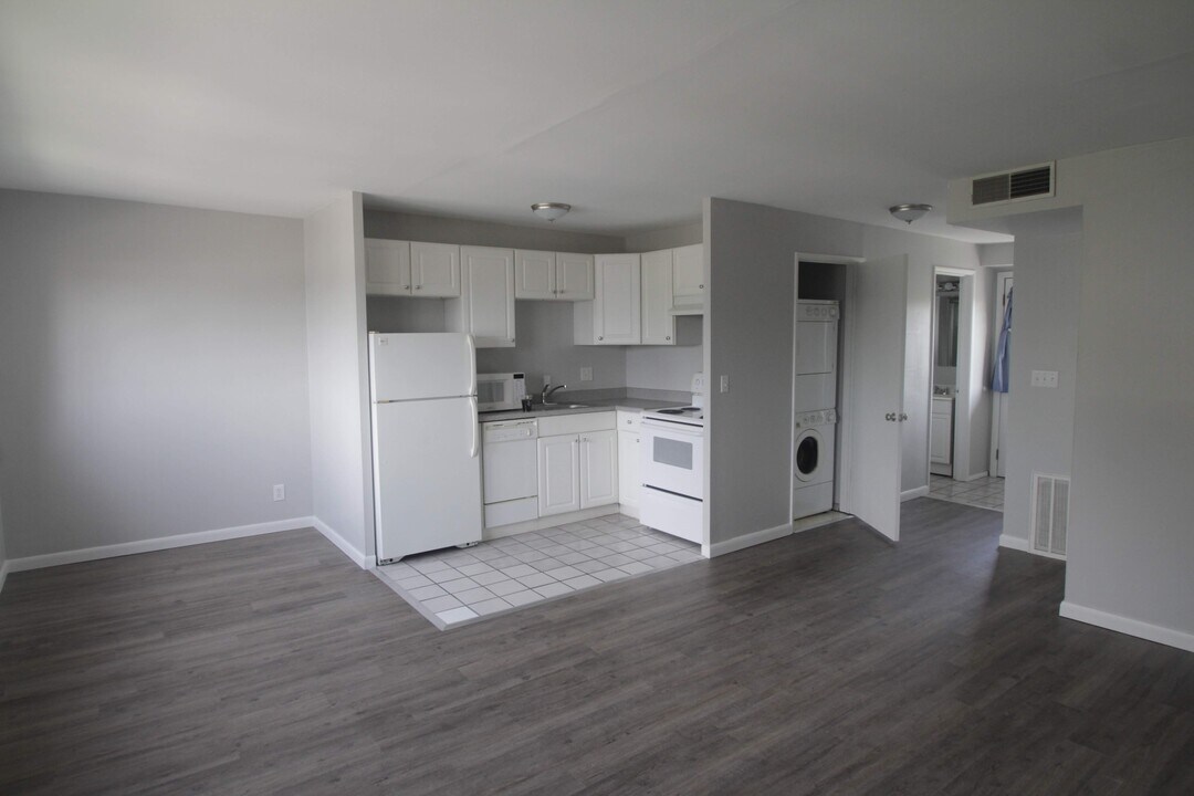 15 East California Avenue in Columbus, OH - Building Photo