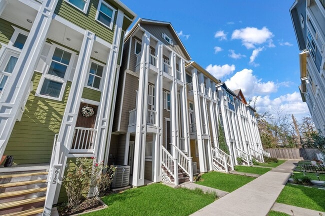 617 W 24th St in Houston, TX - Building Photo - Building Photo