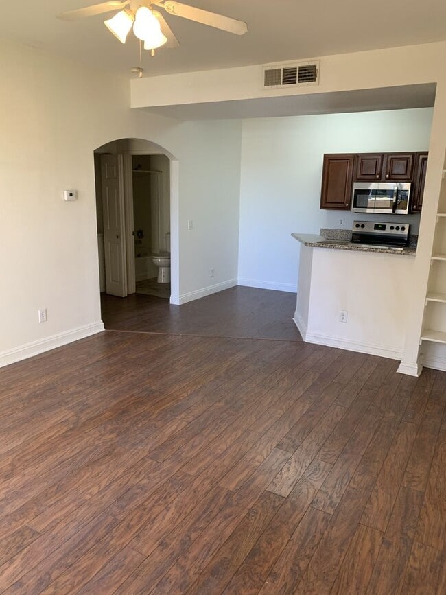 5118 S Jones Blvd in Las Vegas, NV - Building Photo - Building Photo