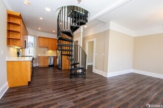 205 Bonview St in San Francisco, CA - Foto de edificio - Building Photo